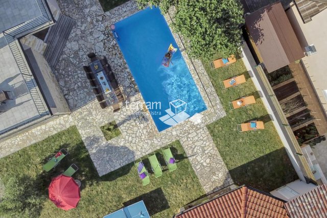 Istria, Ližnjan, Jadreški, Villa 460m2, garden 771m2 with swimming pool, #sale