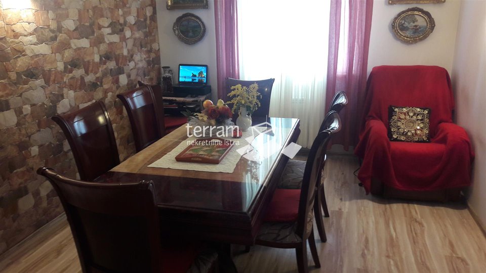 Istria, Rovinj, Rovinjsko selo, ground floor house with two apartments and a garden of 484m2