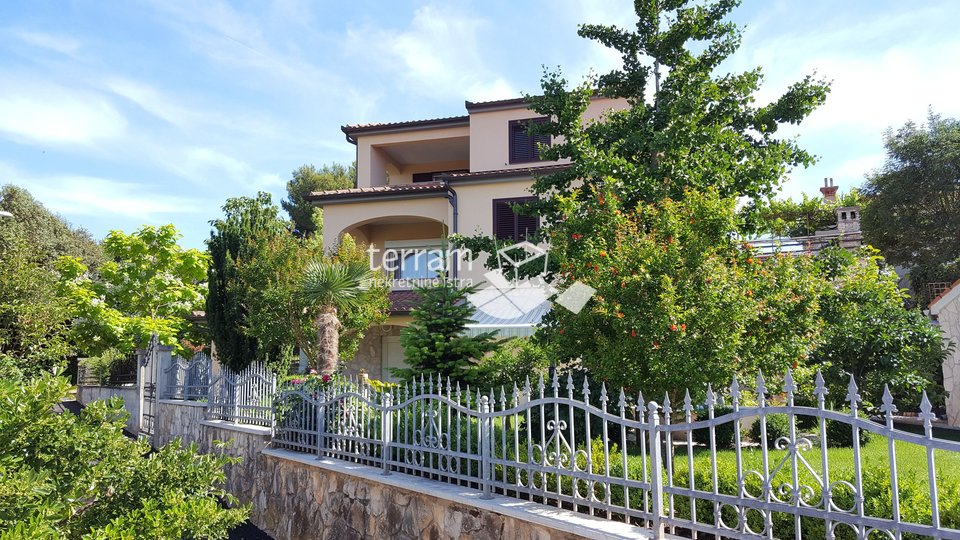 Istria, Medulin, Banjole, beautiful detached house, 360m2, 400m plot, close to the sea!! #sale