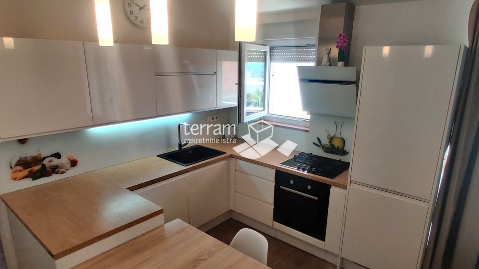 Istra, Pula, Gregovica, stan 87,20m2  drugi kat, 3 spavaće sobe, #prodaja