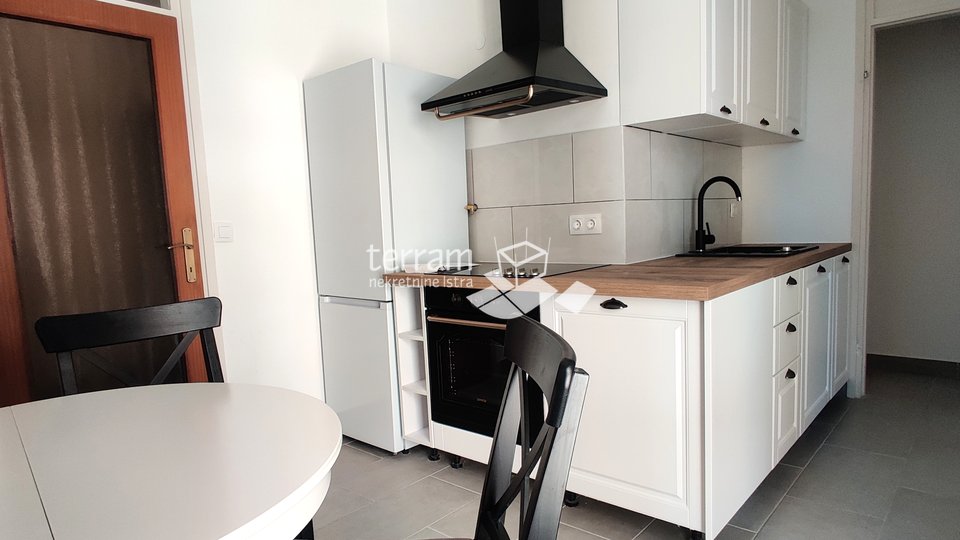 Istra, Pula, Vidikovac, stan šesti kat 53,65m2, lift, prodaja