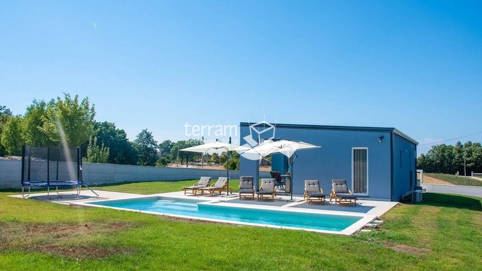 Istra, Žminj, samostojeća kuća 100m2, okućnica 860m2, bazen, namješteno!! #prodaja