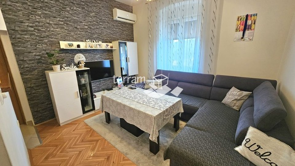 Istria, Pula, center, apartment 54m2, 1st floor, 2 bedrooms, renovated!! #sale