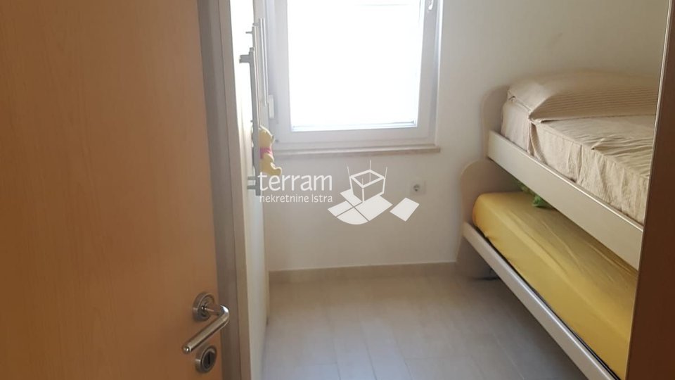 Istria, Pula, Valdebek, apartment 59m2, first floor, 2 bedrooms, parking, furnished! #sale
