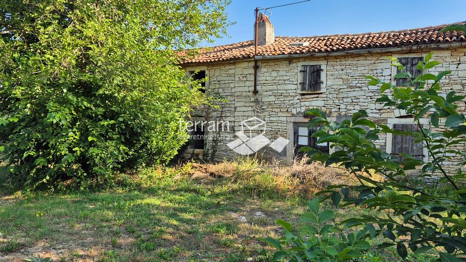 Istria, Rovinj, Rovinjsko Selo, stone Istrian house 160m2, garden 916m2 #sale