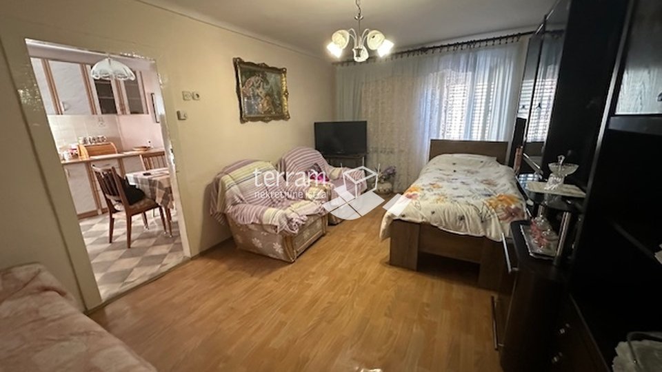 Istrien, Vodnjan, Galižana, Haus im Zentrum 115m2, Parkplatz, Garten, 2 Schlafzimmer + Badezimmer!! #Verkauf