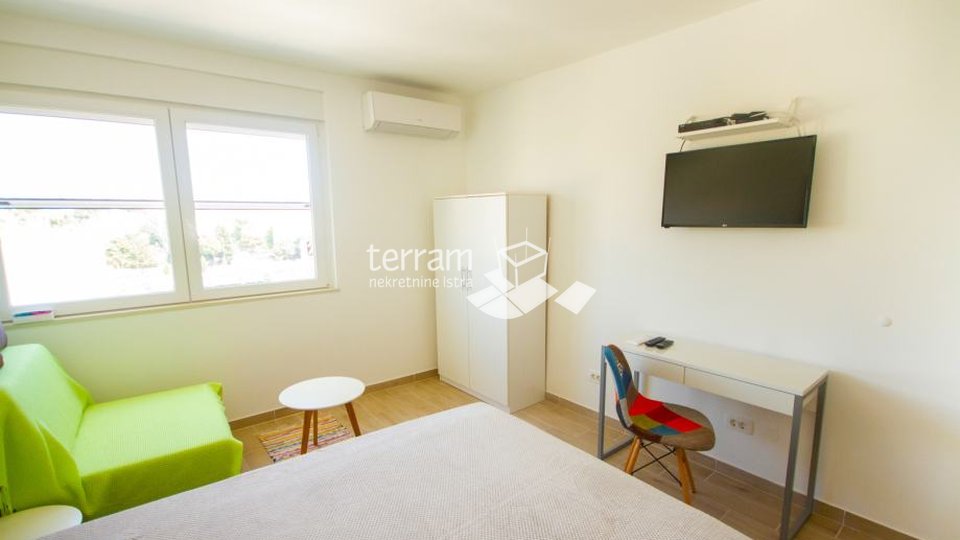 Istria, Pula, Veruda, apartment 61m2, 2 bedrooms + living room, VI. floor, furnished, elevator! #sale