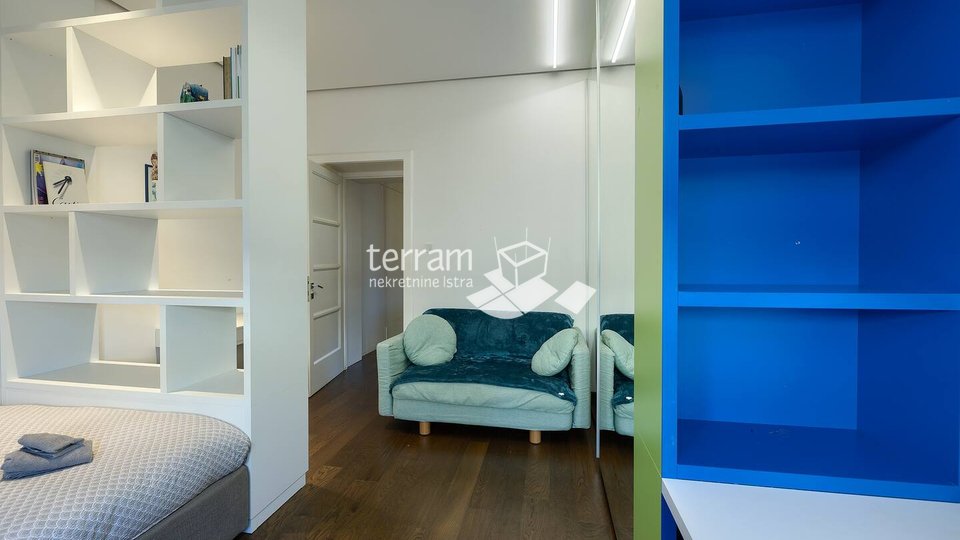 Istria, Pula, luxurious apartment in the city center, 108m2, 1st floor, renovated, newly furnished! #sale