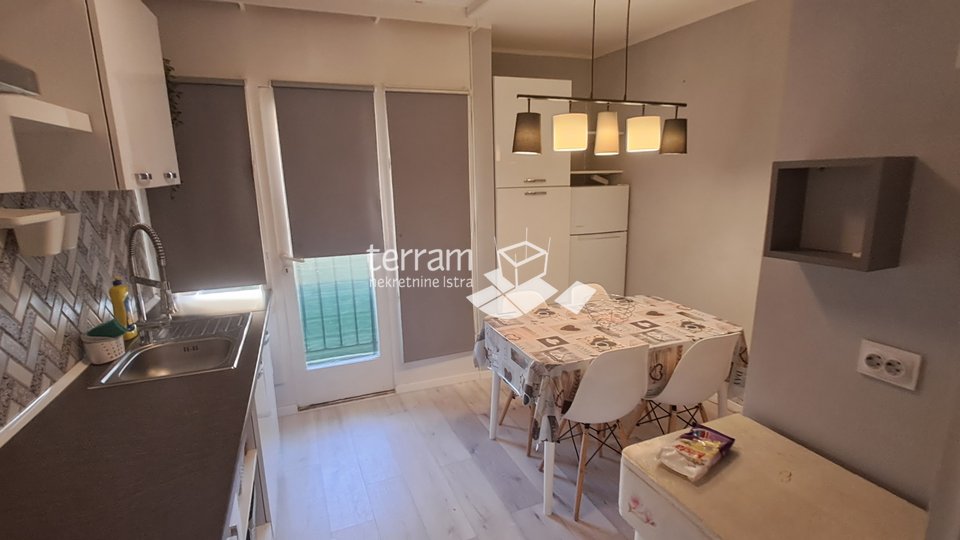 Istria, Pula, Centar, apartment 63.38m2, 2 bedrooms + living room, IV. floor #sale