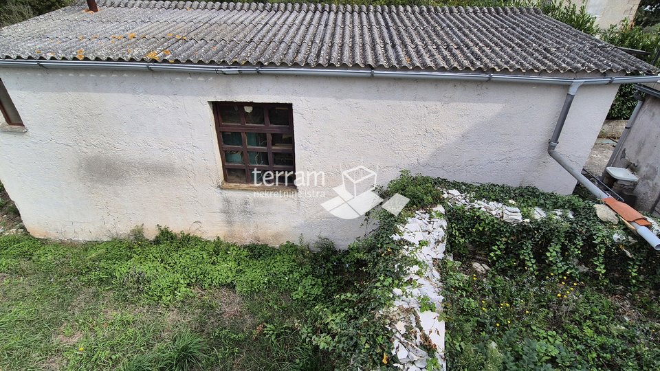 Istria, Vodnjan, house 60m2, outbuilding 50m2, garden 100m2 #sale