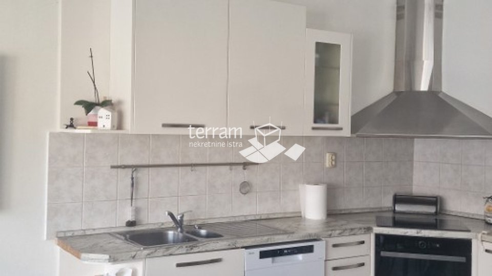 Istria, Pula, Gregovica, apartment, first floor, 117.52 m2, 4 bedrooms + bathroom # sale