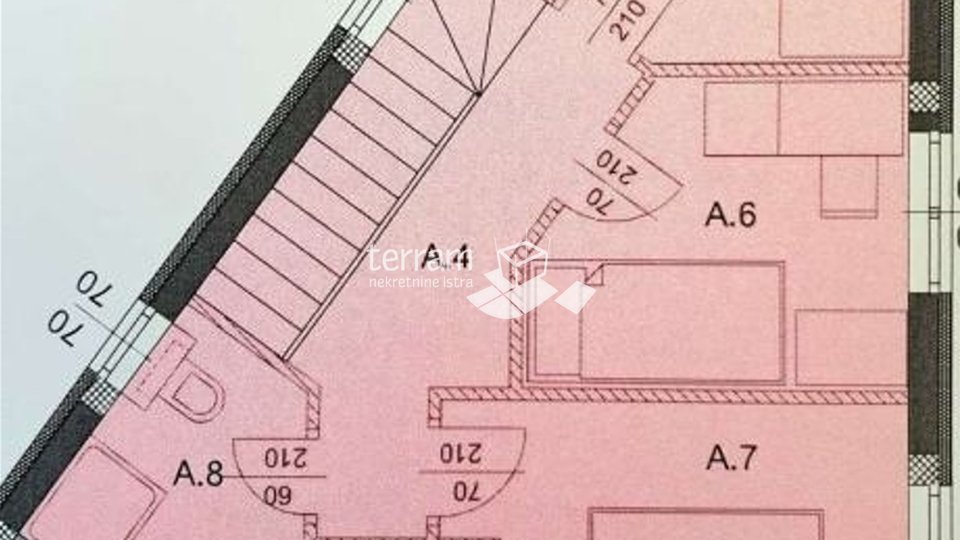 Istra, Pula, Šijana, dvoetažan stan 108m2, 3SS+DB, bazen, vrt 87m2  # prodaja