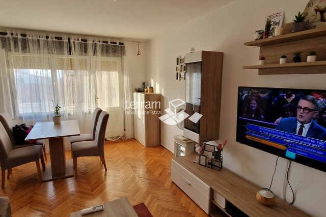 Istria, Pula, Veruda, apartment 70m2, 2 bedrooms, first floor  #sale