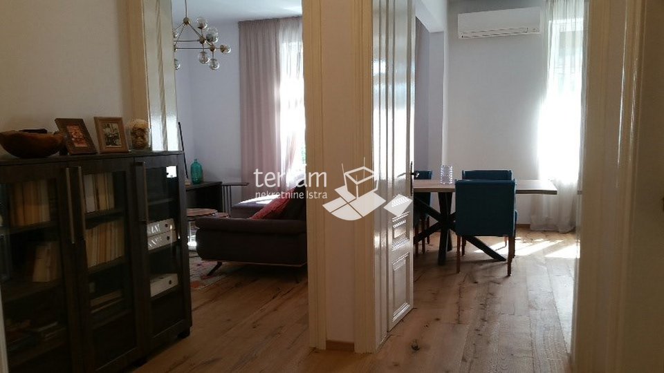 Istria, Pula, Veruda three bedroom apartment for sale on the ground floor 128m2