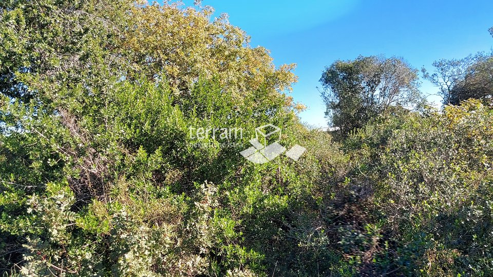 Istra, Medulin, Volme građevinsko zemljište 624m2