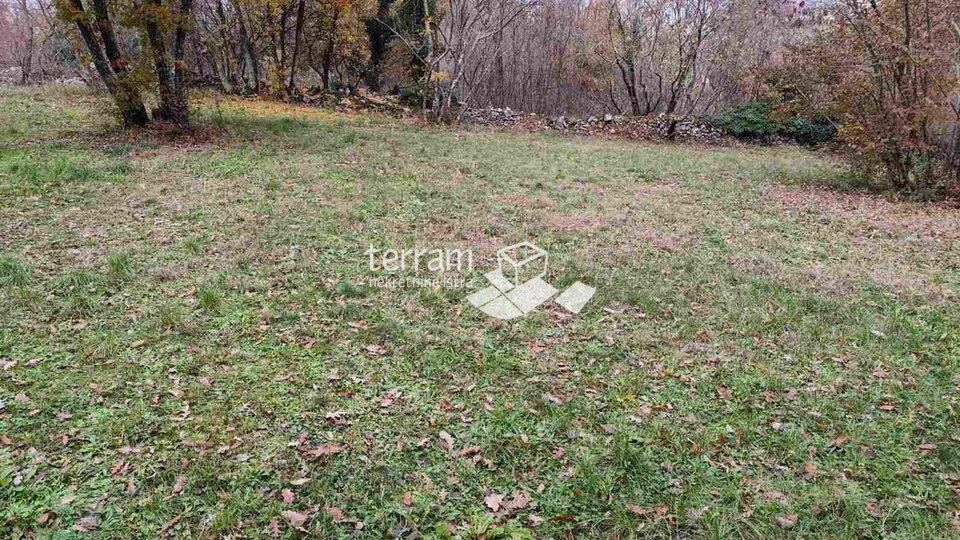 Istria, Svetvinčenat, Režanci, building plot 600m2 # for sale