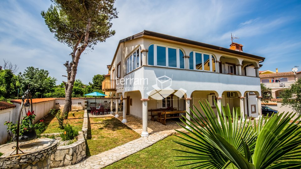 Istra, Ližnjan, moderno uređena kuća sa pogledom na more