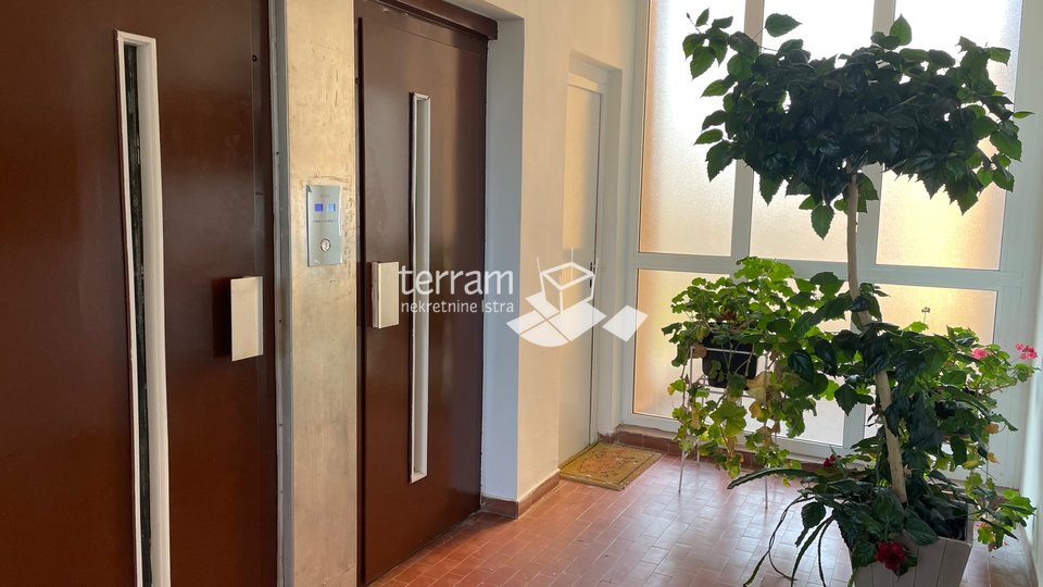 Pula, Vidikovac apartment 66.77 m2 with loggia, 2nd floor, renovated