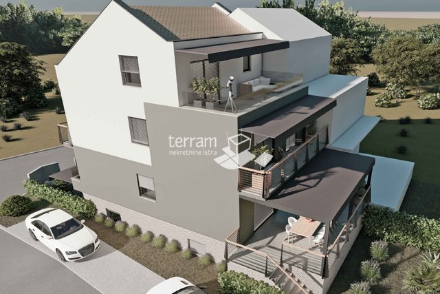 Istria, Fazana two bedroom apartment on the ground floor 83,56 m2 with a garden of 80 m2