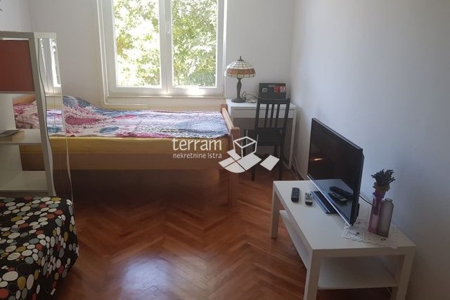 Istria, Pula, wider center, apartment 27.52 m2, II. floor, furnished, ready to move in !!