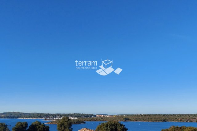 Istra, Medulin građevinsko zemljište 700m2 s panoramskim pogledom na more