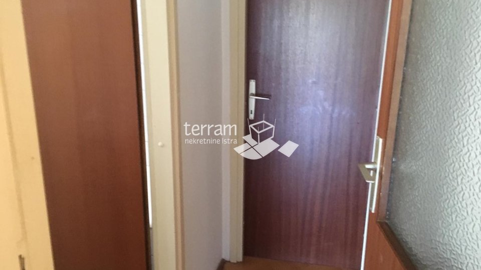 Istra, Pula, Stoja, stan na prvom katu stambene zgrade, 77m2, lift, blizina mora, mirna lokacija