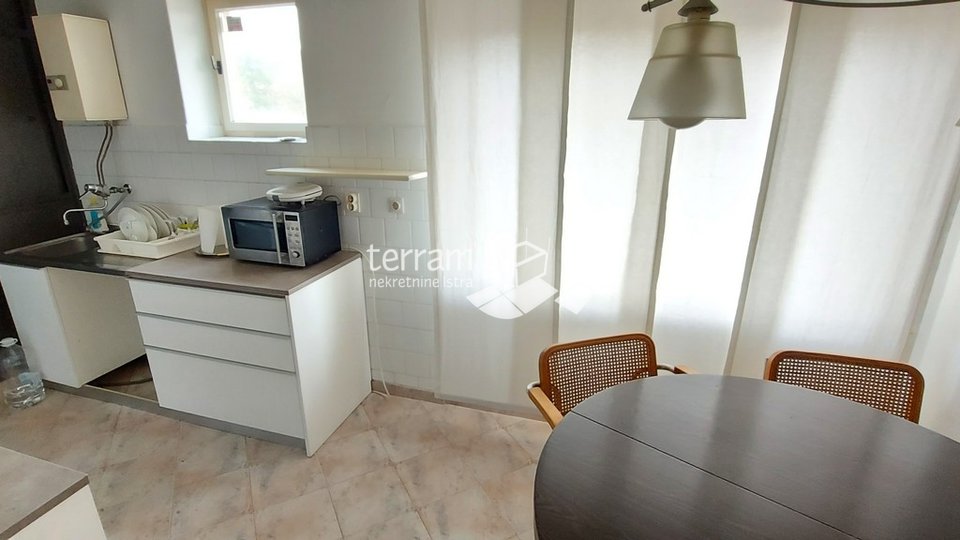 Istria, Pula, Šijana, ground floor three bedroom apartment 80m2 with garage