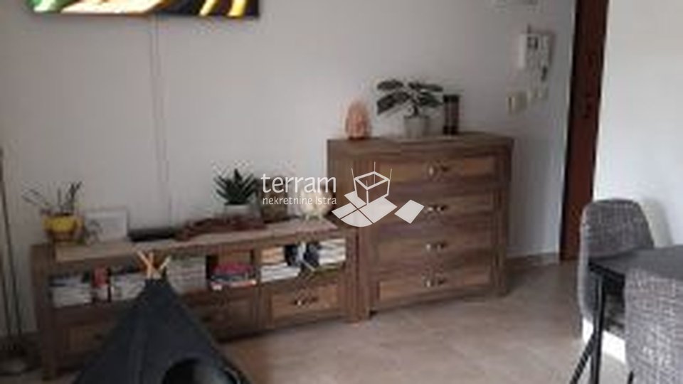 Istra, Pula, Valdebek, 45m2, 1SS+db, vrt, parking!!