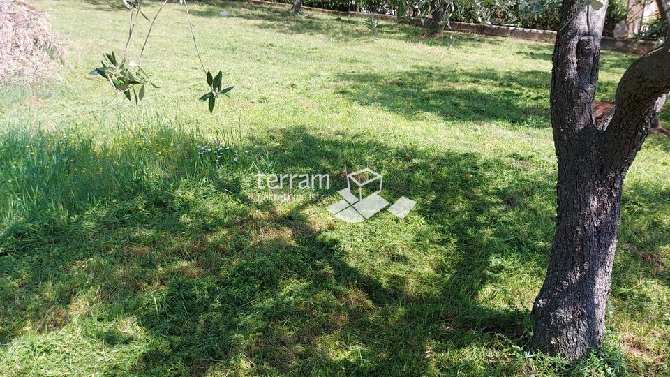 Istra, Medulin, Pomer građevinsko zemljište 383m2 s direktnim pogledom na more