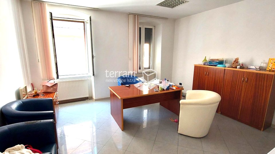 Istria, Pula, Center apartment high ground floor 54m2 GREAT LOCATION