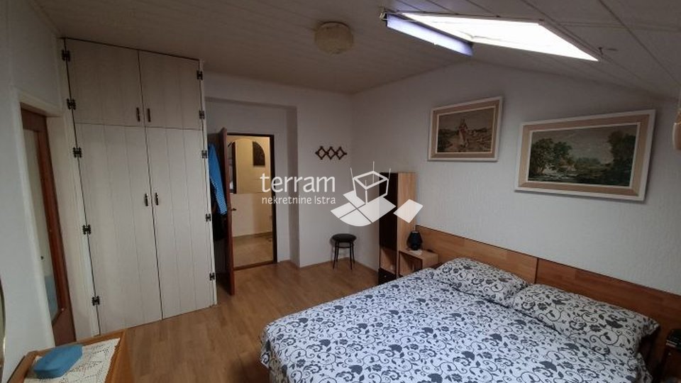 Istria, Pula, wider center, apartment 100m2, II. floor, 3 bedrooms, furnished!!