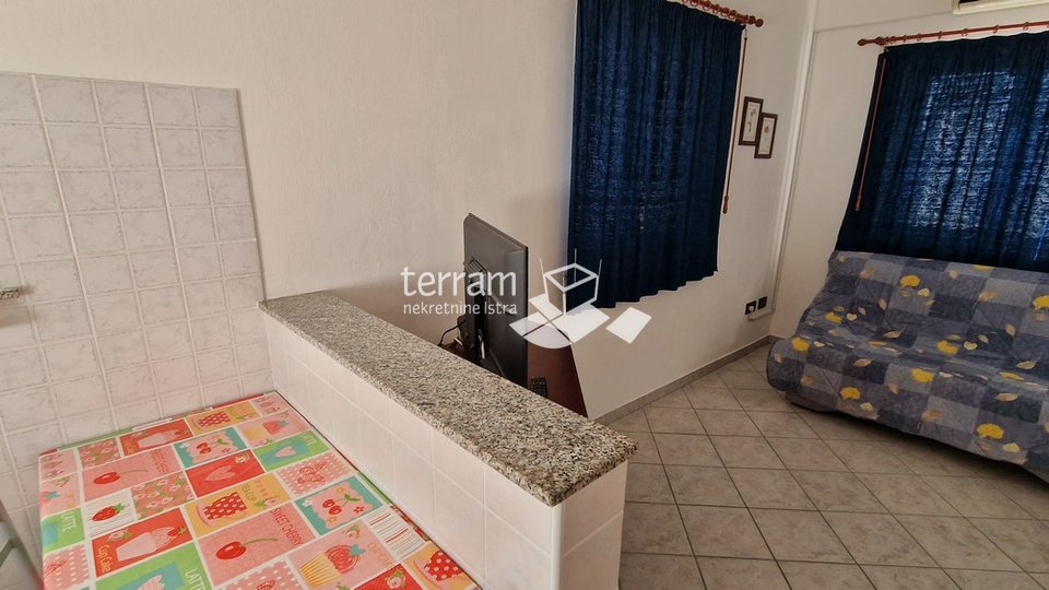 Istra, Pula, Nova Veruda, apartmanska kuća 396m2, prodaja