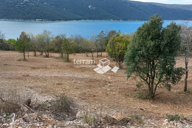 Istria, Labin, Trget building plot 1620m2 with direct sea view for sale