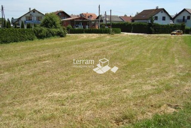 Istria, Barban, building plot 761m2, building permit for a house. SALE