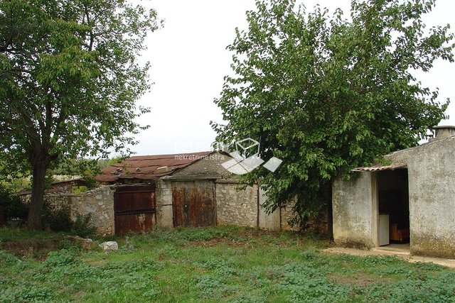 Istrien, Barban Umgebung, Grundstück mit Baugenehmigung, 11153m2