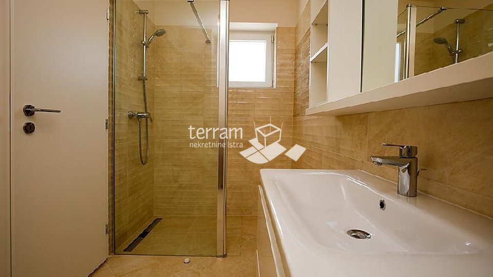 Istria, Liznjan, 85m2, II. floor, 3SS, sea view NEW !!