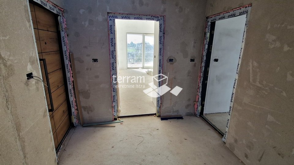 Istria, Rovinj, Kanfanar, one bedroom apartment on the second floor 52.50m2 for sale