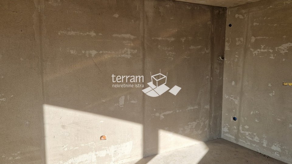 Istra, Rovinj, Kanfanar, dvosoban stan 62,83m2 prizemlje, vrt 70m2 prodaja