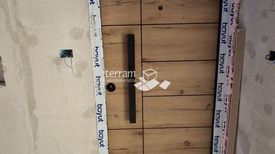Istra, Rovinj, Kanfanar, dvosoban stan na prvom katu 62,98m2  prodaja