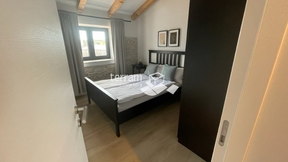 Istra, Fažana, okolica, kuća sa bazenom, 200m2, 4SS+DB, namješteno!! #prodaja