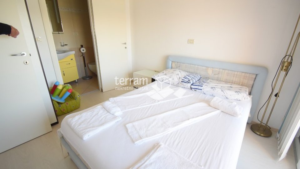 Istra, Medulin, prekrasan apartman uz more, 75m2, TOP!!!
