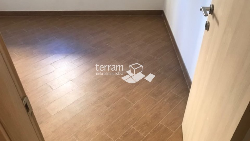 Istrien, Medulin, Liznjan, Wohnung im Erdgeschoss eines Wohnhauses, 76m2, nah am Meer