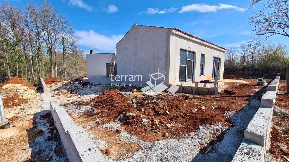 Istria, Barban, detached house with swimming pool, 145m2, 3 bedrooms, 1900m2 garden, NEW!! SALE