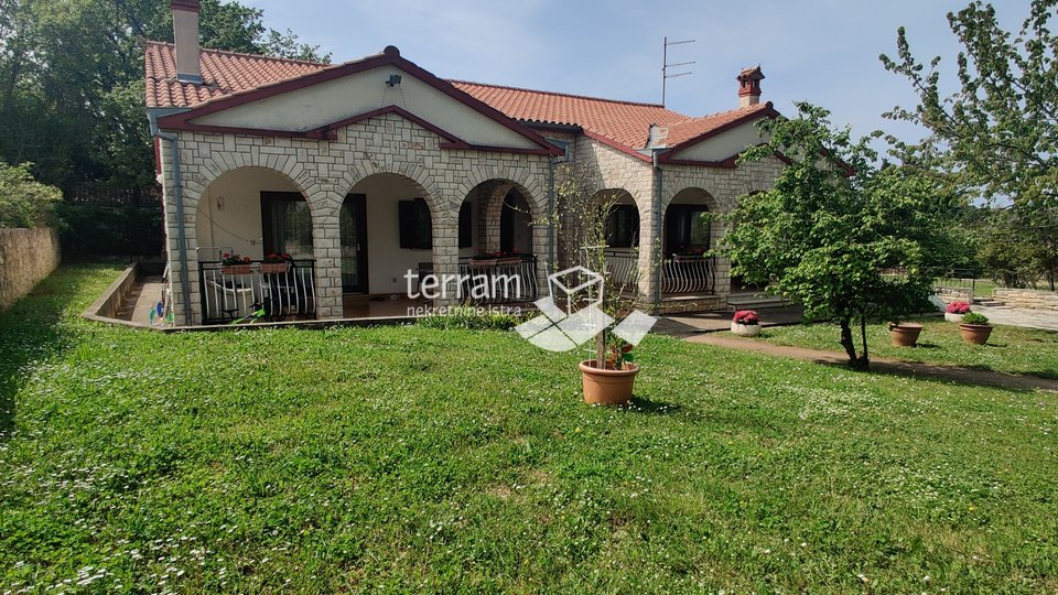 Istria, Rovinj, detached house 306m2 with a garden of 3000m2, TOP LOCATION!!, sale