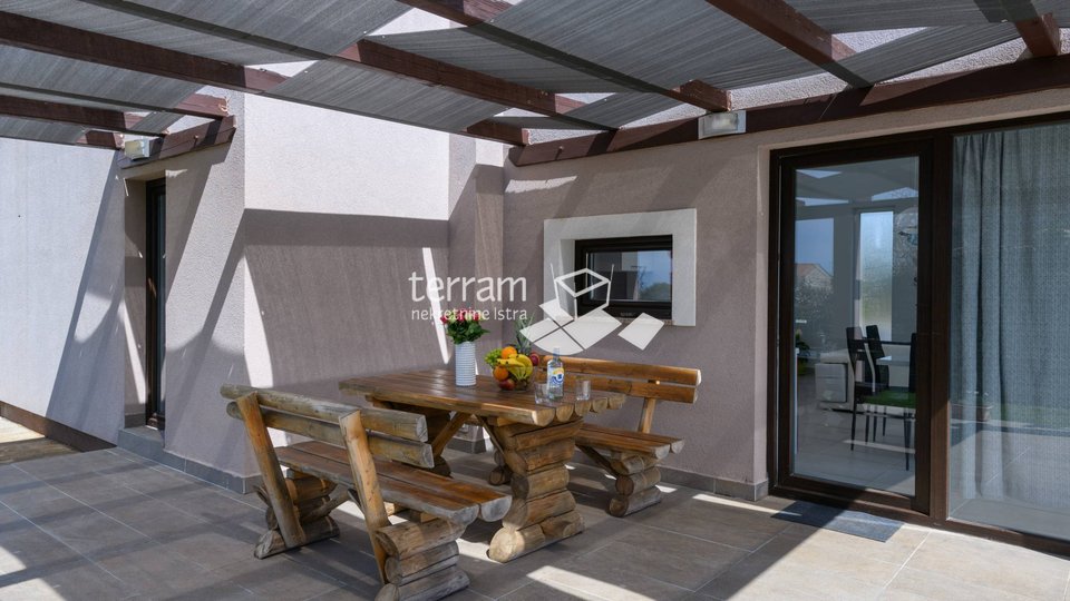 Istria, Vodnjan, detached house 117m2 with swimming pool 24m2 for sale